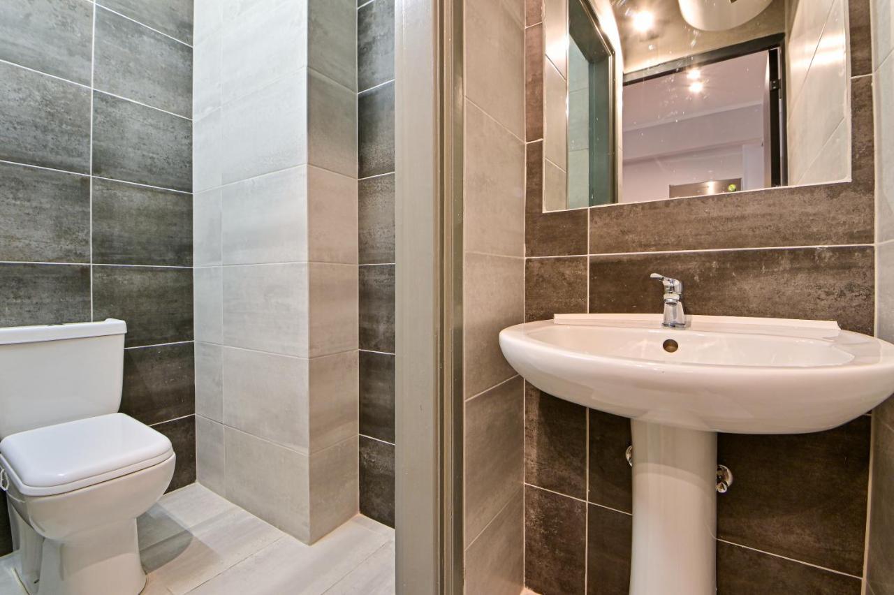 Appartamento Modern Flat In The Heart Of Port Of Pireo Esterno foto